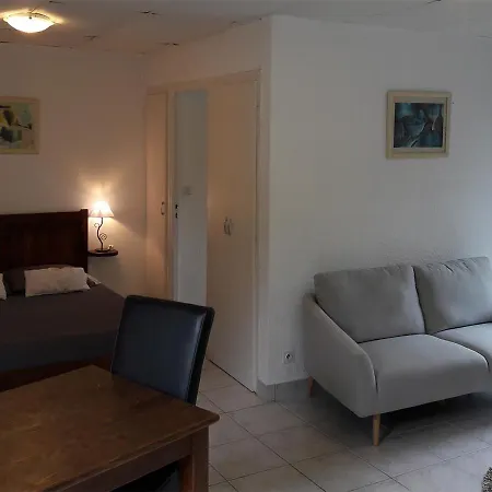 Domaine De Mezeyrac - Laguiole Apartman