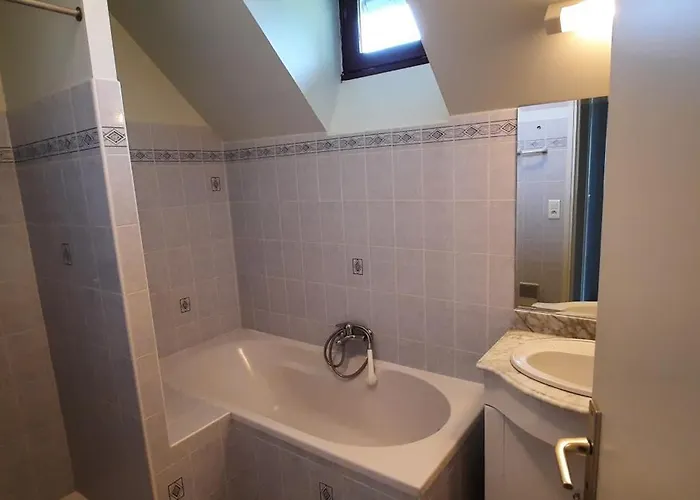 Domaine De Mezeyrac - Laguiole *